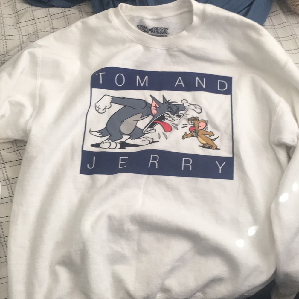 Tom and Jerry graphic sweatshirt